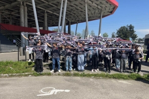 Asarcık Koşaca Cumhuriyet Ortaokulu'nu Maça Getirdik.