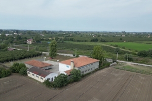 1965SSDER Bir Köy Okulunu Daha Kırmızı-Beyaza Boyadı