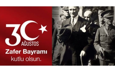 30 Ağustos Zafer Bayramı Anıta Çelenk Sunumu