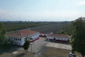 Çarşamba Ahubaba Ortaokulunu Kırmızı Beyaza Boyadık