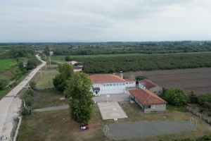 1965SSDER Bir Köy Okulunu Daha Kırmızı-Beyaza Boyadı