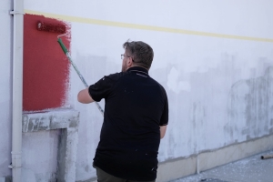 1965 Samsunspor Derneği Vezirköprü Sarıdibek Ortaokulu’nu Kırmızı Beyaza Boyadı