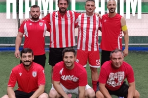 Halı Sahada Galibiyet Beyaz Takımın