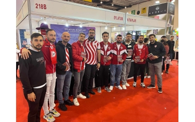 “6 Emin Kar” Kitabı İçin Düzenlenen İmza Gününde Mustafa Kar’ı Ziyaret Ettik