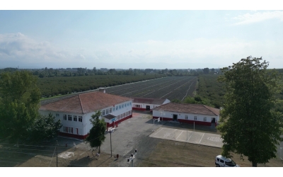 1965SSDER Bir Köy Okulunu Daha Kırmızı-Beyaza Boyadı